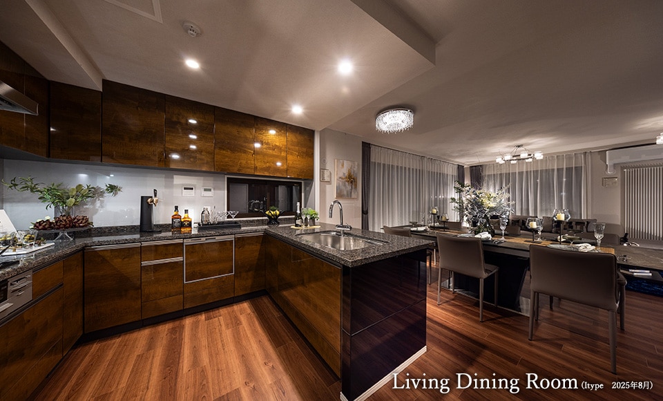 rOE_CjO[i140uI^Cv@2025N8j