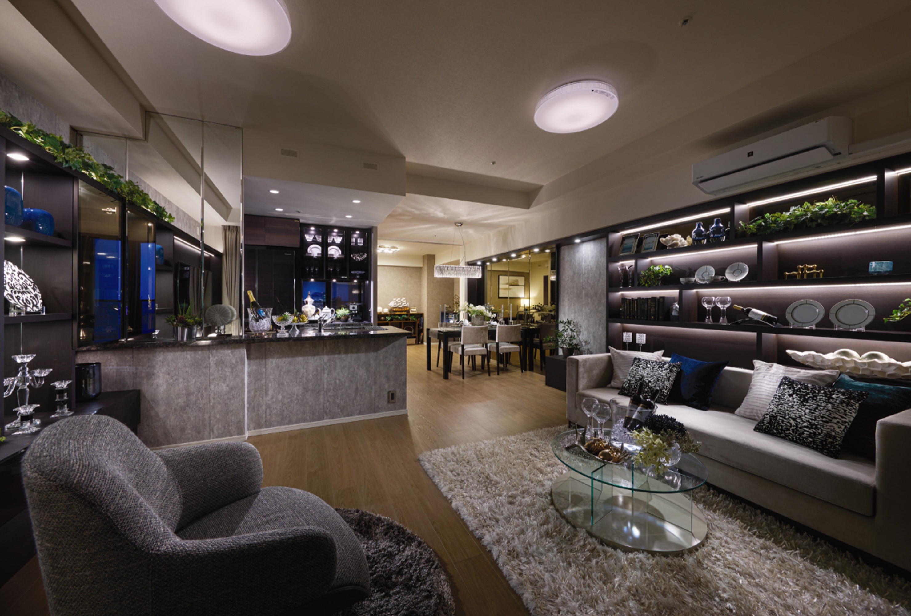 LIVING DINING�i1702�����j