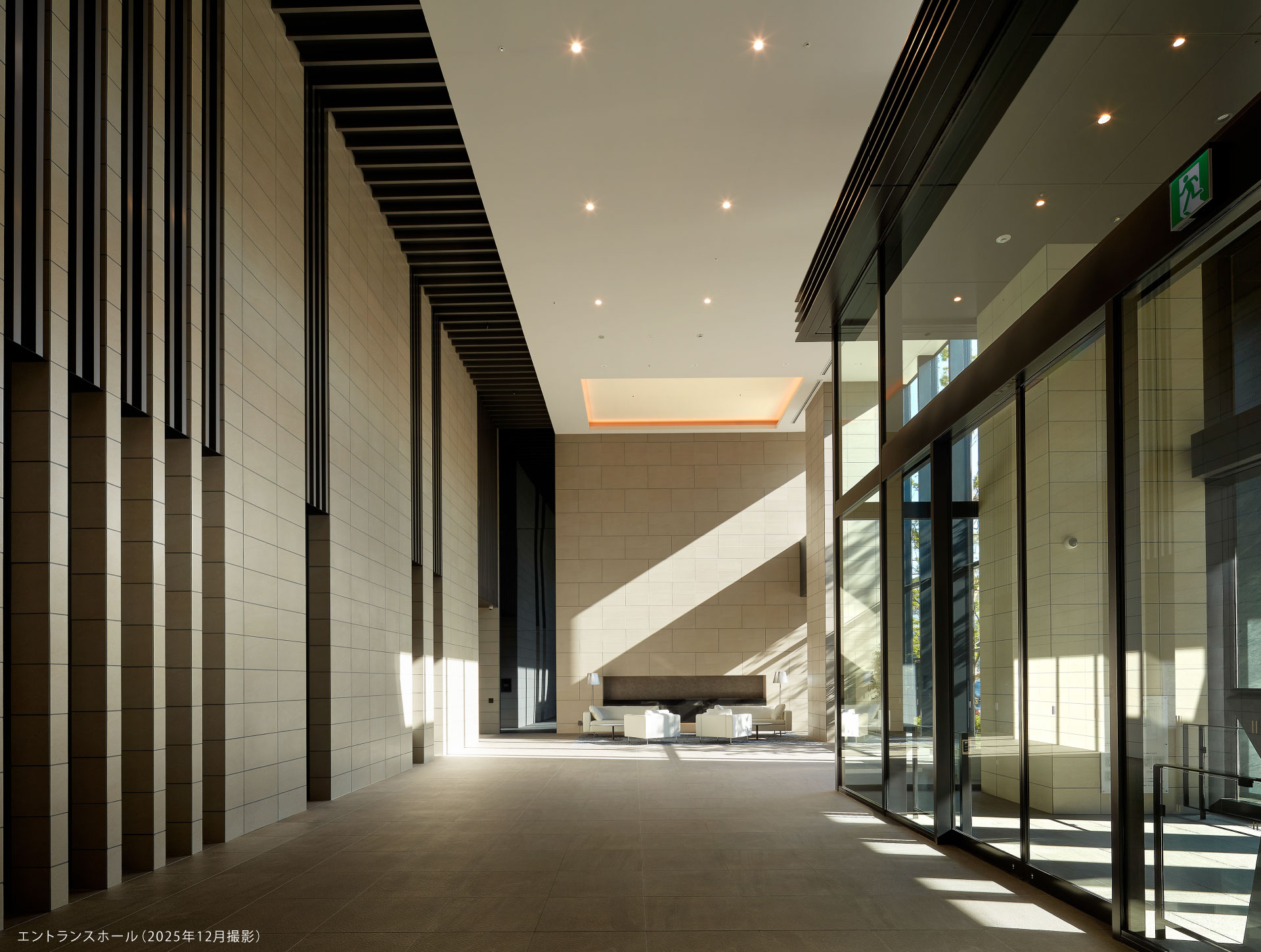 �G���g�����X�z�[���i2025�N12���B�e�j