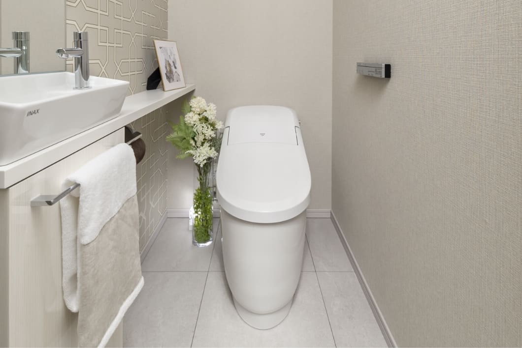 ���[�V���G�b�g�^���N�g�C��