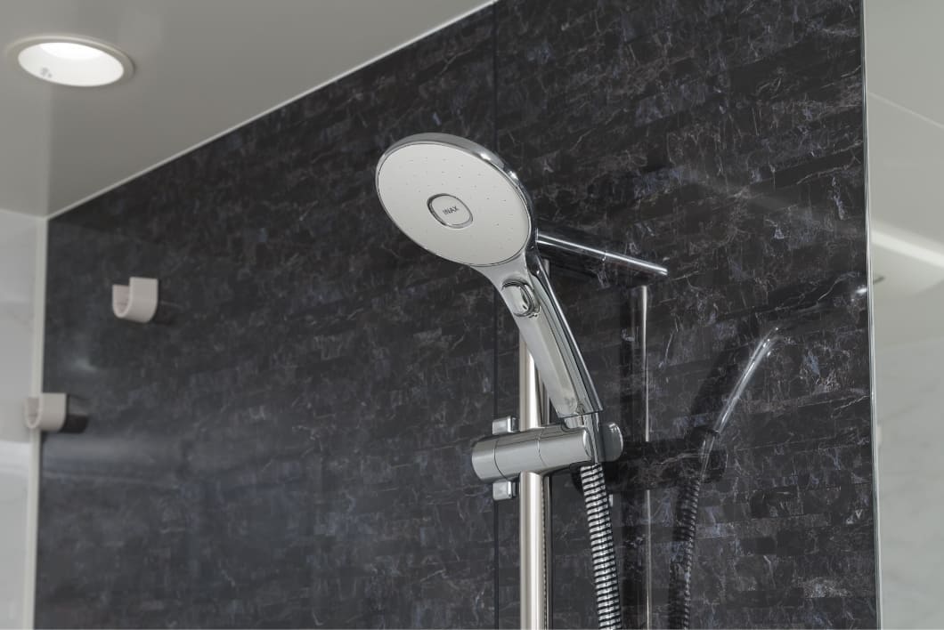 �X�C�b�`�t�G�R�A�N�A�V�����[