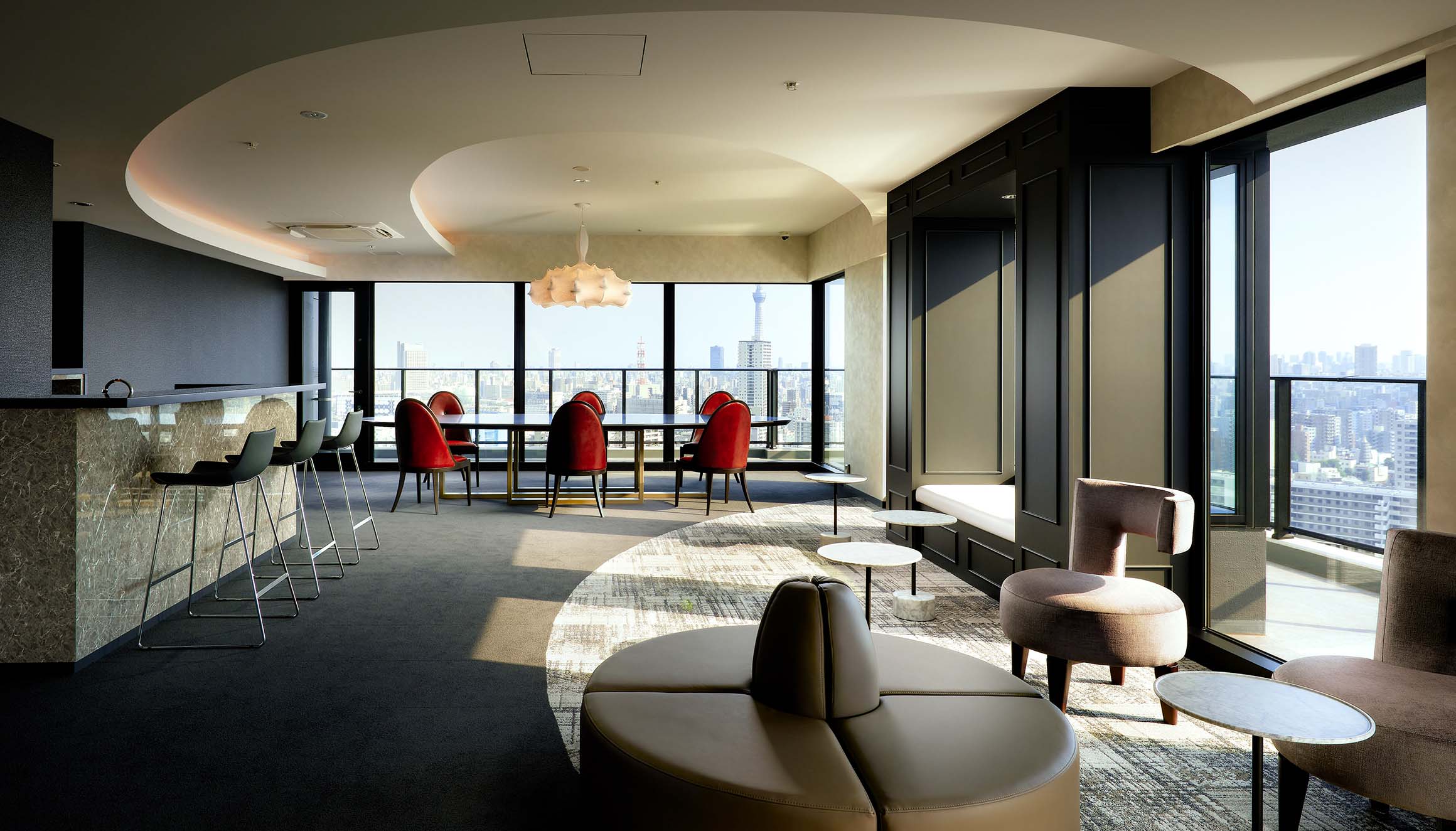 �X�J�C���E���W�i2025�N9���B�e�j