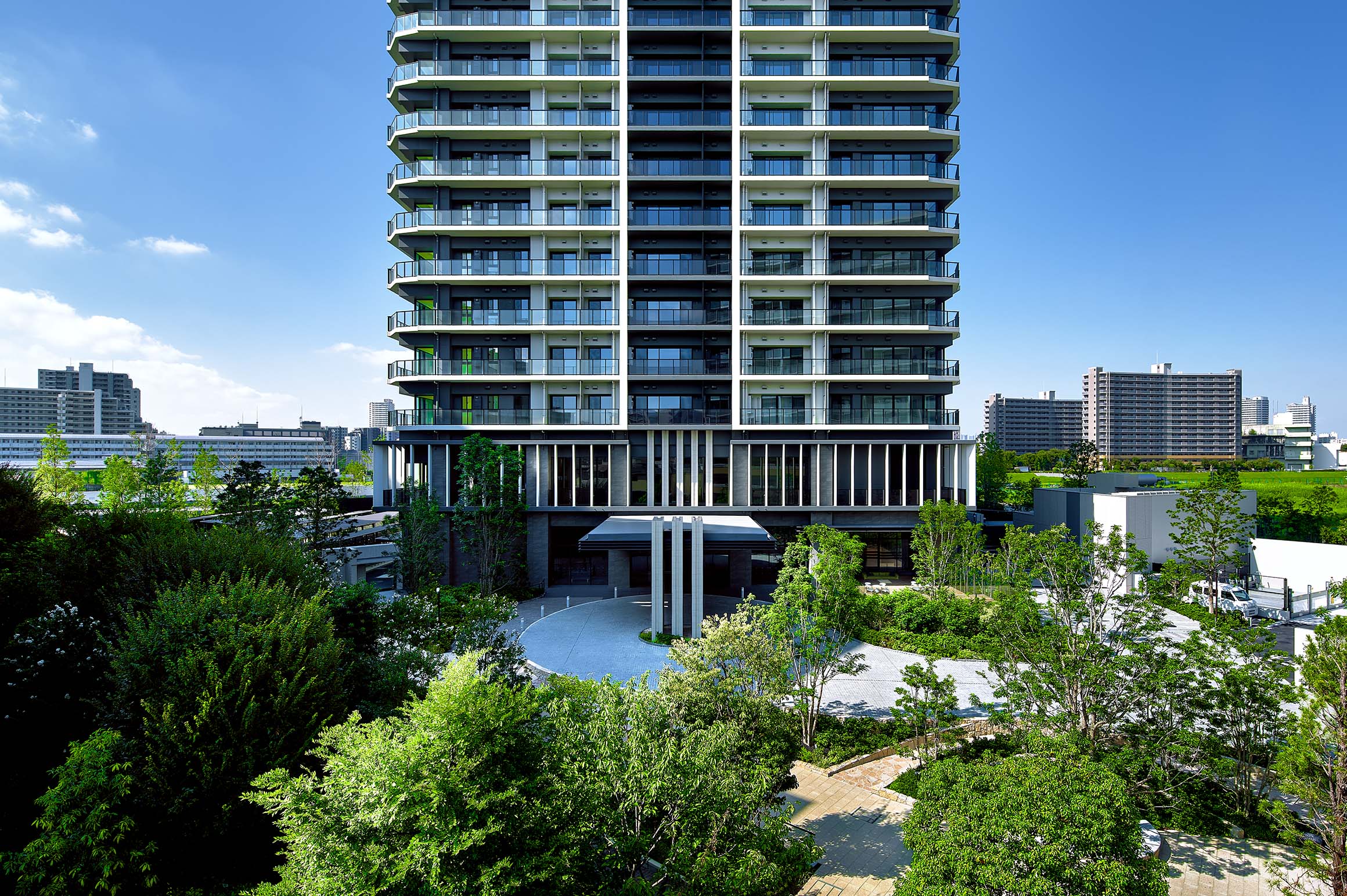 �s�S�ւ́A�˂����B42�K���č��w�^���[���W�f���X