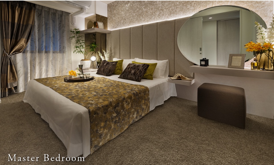 MASTER BEDROOM